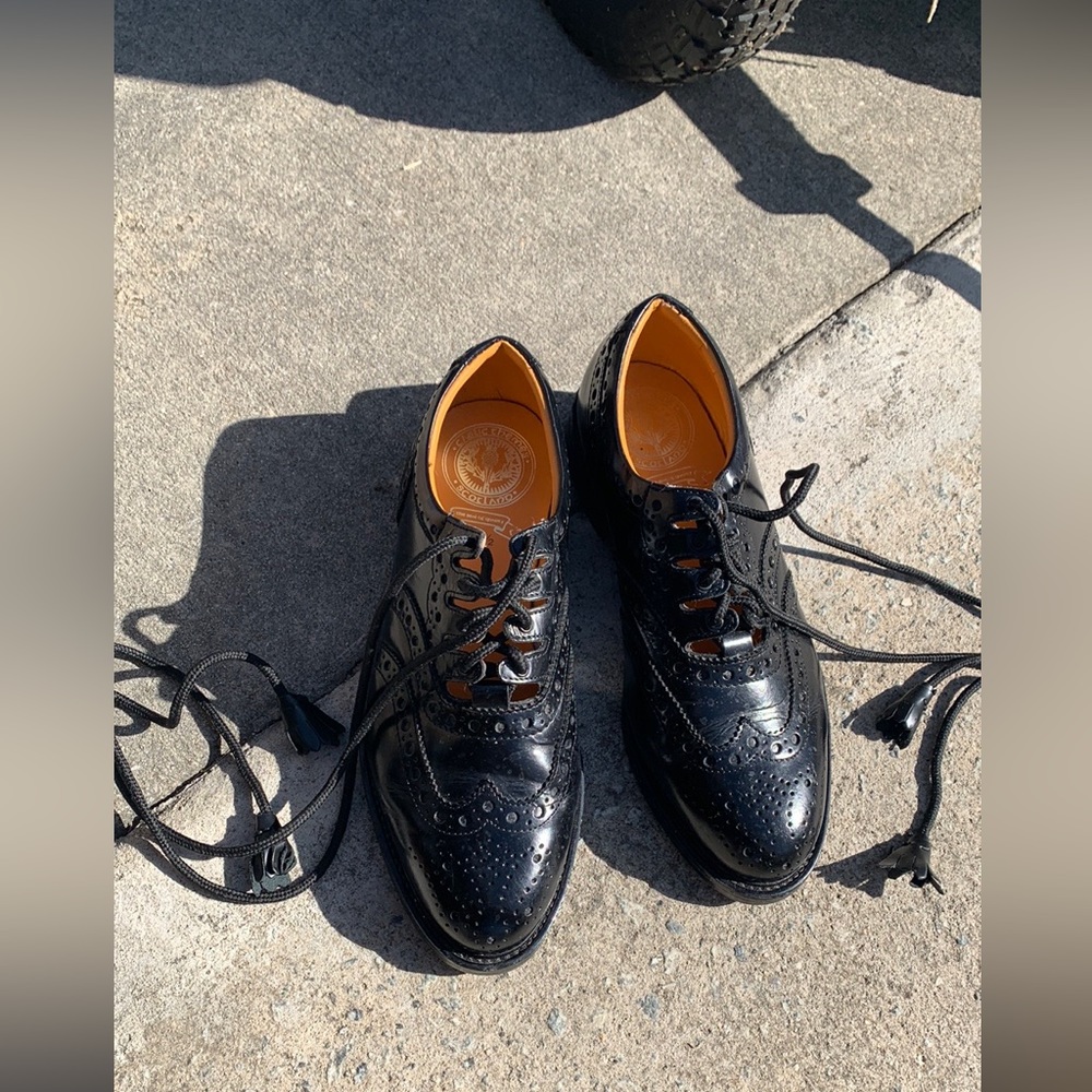 Gaelic themes Scotland dress shoes